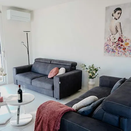 Daire Lakeside Attic Lugano